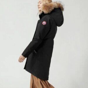 Authentic, Iconic, waterproof classic Canada Goose Kensington Parka - Women'sXL